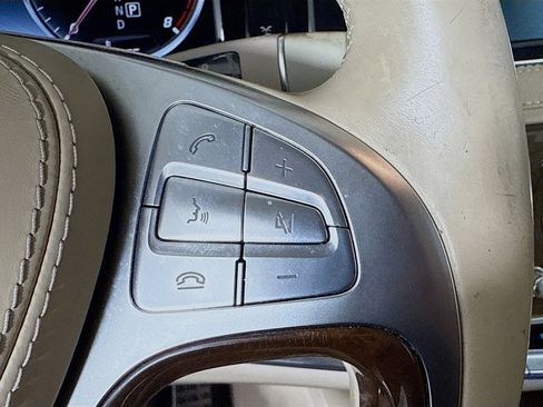 Used 2017 Mercedes-Benz S 550 Sedan image 15