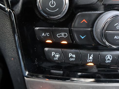 Used 2019 Jeep Grand Cherokee High Altitude image 28