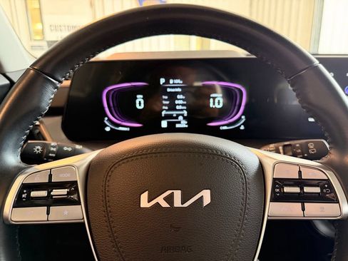 Used 2023 Kia Telluride S w/ S Sunroof Package AWD/4WD image 13