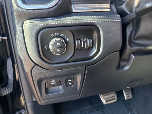Certified 2024 RAM 1500 Limited image 18