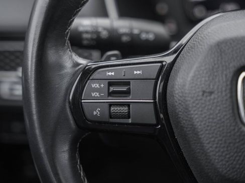 Used 2022 Honda Civic Touring image 28