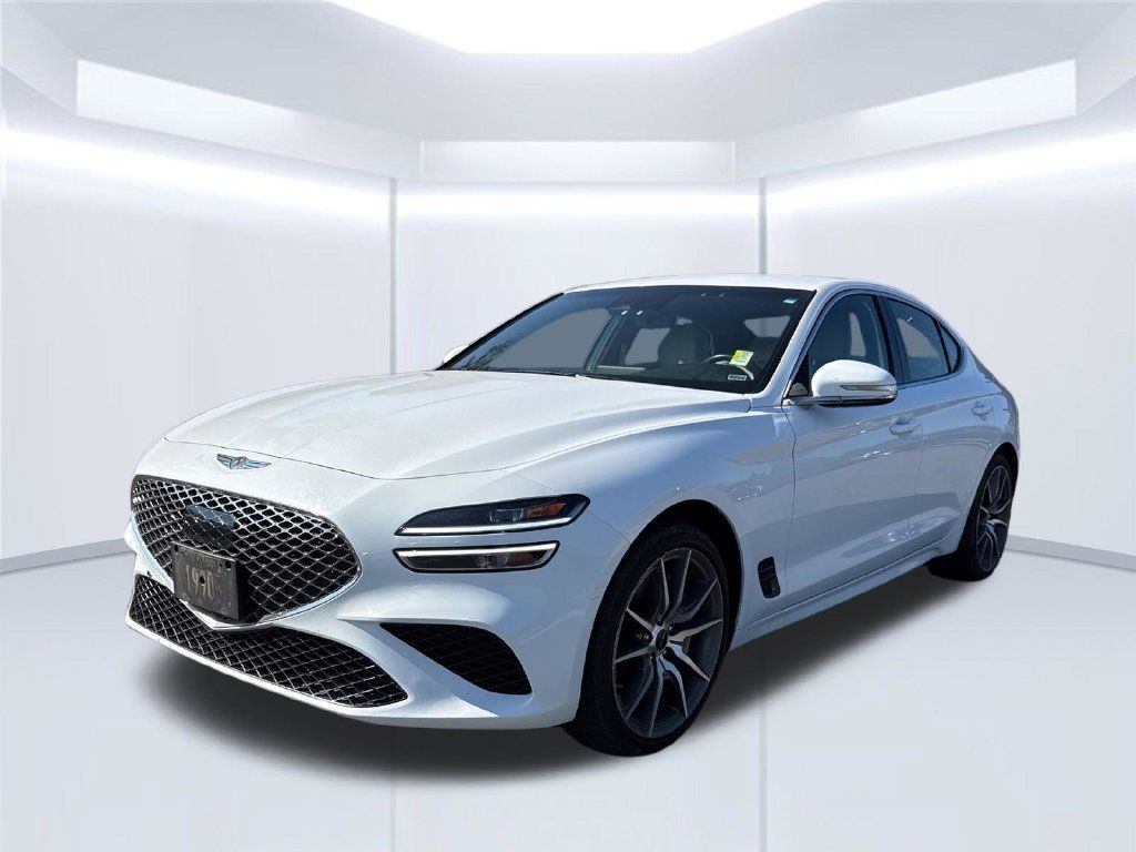 Used 2025 Genesis G70 2.5T AWD/4WD image 10