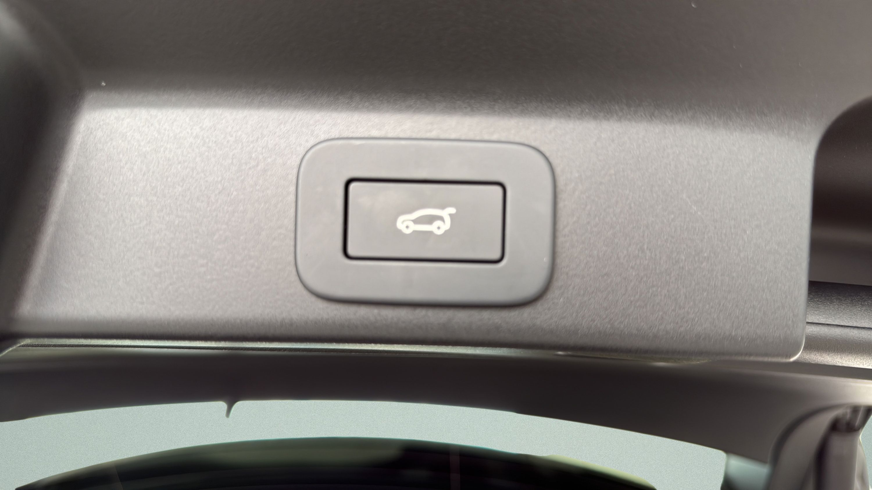 Used 2026 Jaguar F-PACE R-Dynamic S AWD/4WD image 11