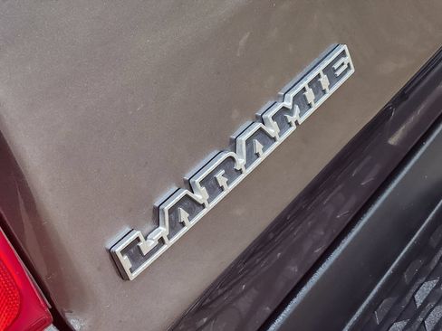 Used 2024 RAM 1500 Laramie AWD/4WD image 28