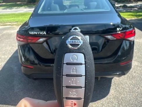 Used 2023 Nissan Sentra SV w/ All-Weather Package FWD image 10