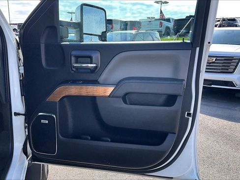 Used 2017 Chevrolet Silverado 2500 LTZ w/ Duramax Plus Package AWD/4WD image 25