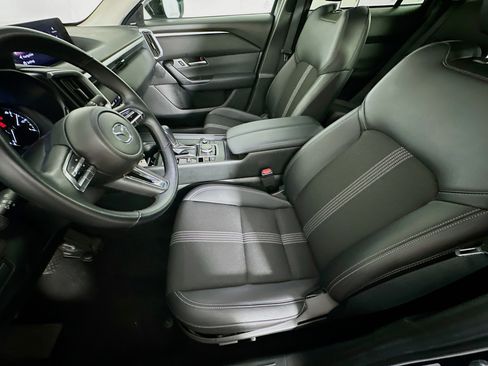 Used 2025 MAZDA CX-50 AWD 2.5 S w/ Premium Package image 13