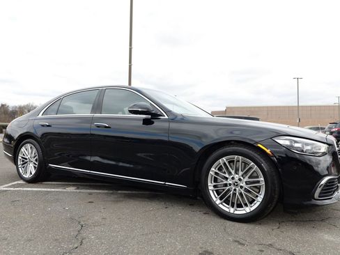 Used 2022 Mercedes-Benz S 580 4MATIC Sedan image 10
