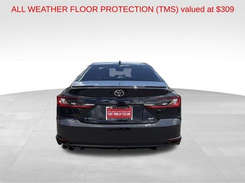 Used 2025 Toyota Camry SE w/ Convenience Package FWD image 7