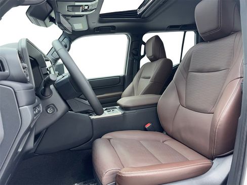 Used 2025 Toyota Land Cruiser w/ Premium Package image 35