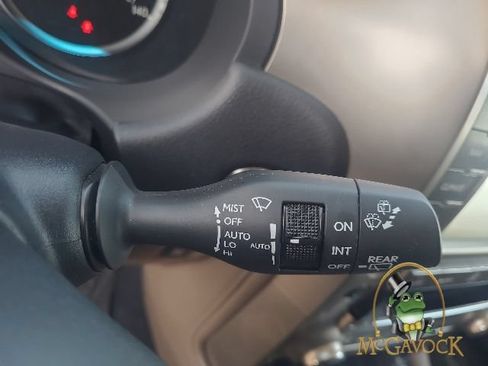 Used 2021 Lexus GX 460 Premium w/ Premium Package AWD/4WD image 13