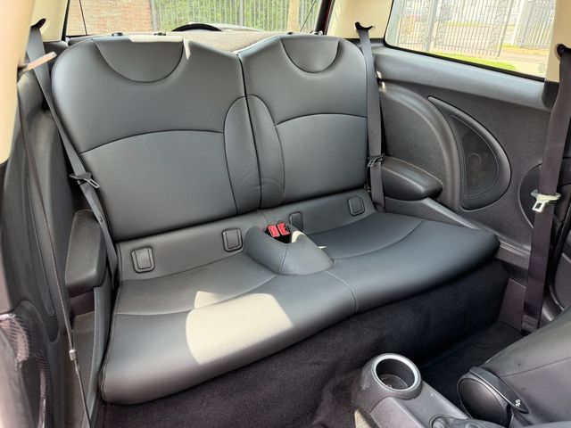 Used 2013 MINI Cooper S FWD image 12