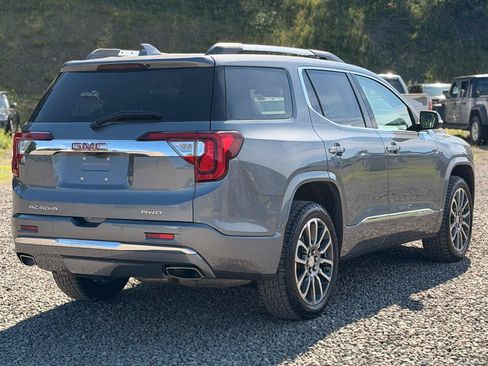 Used 2022 GMC Acadia Denali w/ GMC Pro Grade Package AWD/4WD image 5