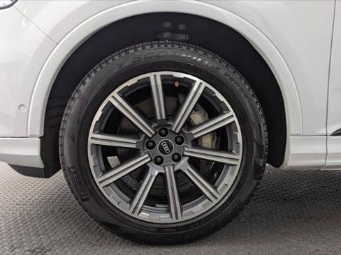 Used 2023 Audi Q7 2.0T Premium Plus w/ Premium Plus Package AWD/4WD image 30