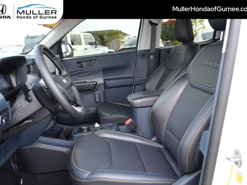 Used 2025 Ford Maverick Lobo image 13