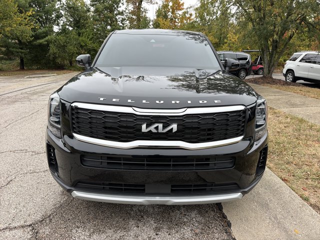 Certified 2022 Kia Telluride LX FWD image 3