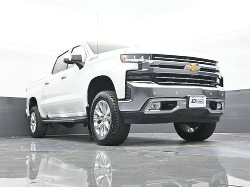 Used 2022 Chevrolet Silverado 1500 LTZ w/ Technology Package AWD/4WD image 55