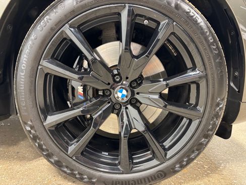 Used 2024 BMW X7 M60i w/ Executive Package AWD/4WD image 11