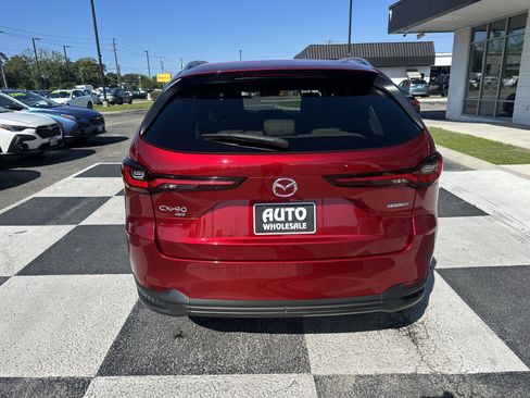 Used 2024 MAZDA CX-90 3.3 Turbo w/ Preferred Package AWD/4WD image 4