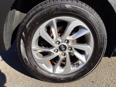 Used 2018 Hyundai Tucson SEL AWD/4WD image 41