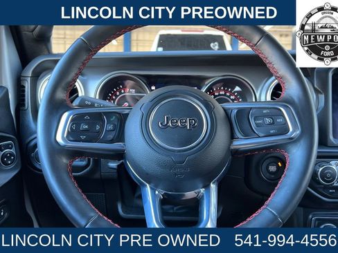 Used 2022 Jeep Gladiator Rubicon w/ Cold Weather Group image 24