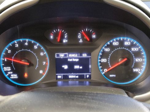 Used 2022 Chevrolet Malibu LT FWD image 23