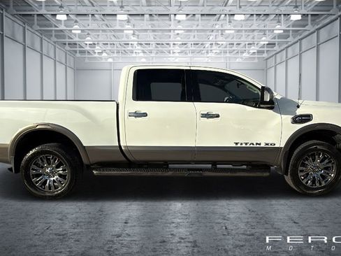 Used 2019 Nissan Titan Platinum Reserve w/ Platinum Utility Package image 6