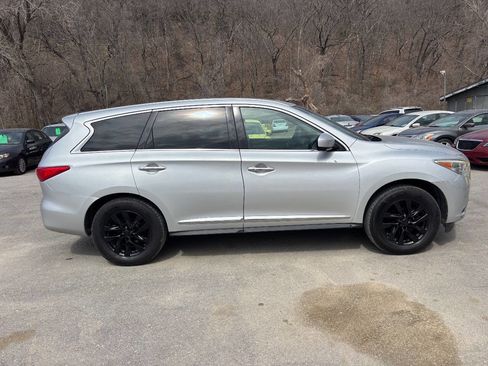 Used 2013 INFINITI JX35 AWD w/ Premium Pkg image 6