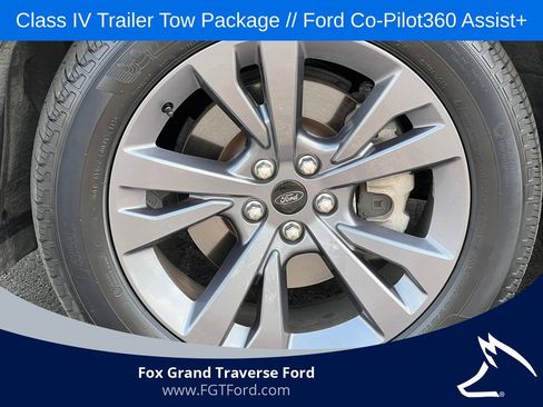 Certified 2023 Ford Explorer XLT w/ Equipment Group 202A AWD/4WD image 8