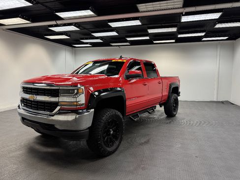 Used 2017 Chevrolet Silverado 1500 LT w/ LT Fleet Plus Package image 1