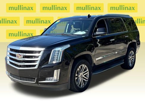 Used 2018 Cadillac Escalade 2WD image 12