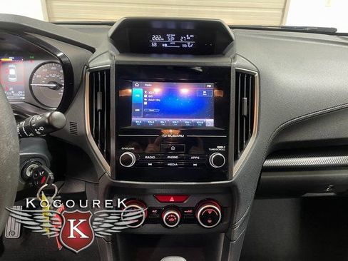 Used 2020 Subaru Crosstrek 2.0i image 16