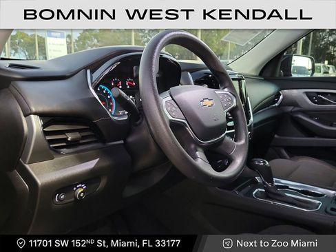 Used 2020 Chevrolet Traverse LS image 7