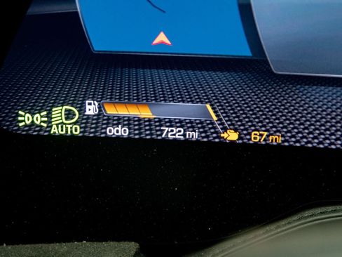 Used 2025 Ferrari Roma Spider RWD image 38