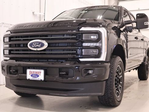 Certified 2025 Ford F350 Platinum AWD/4WD image 6