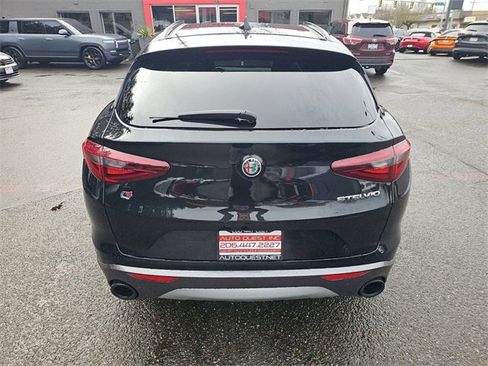 Used 2023 Alfa Romeo Stelvio Ti image 26