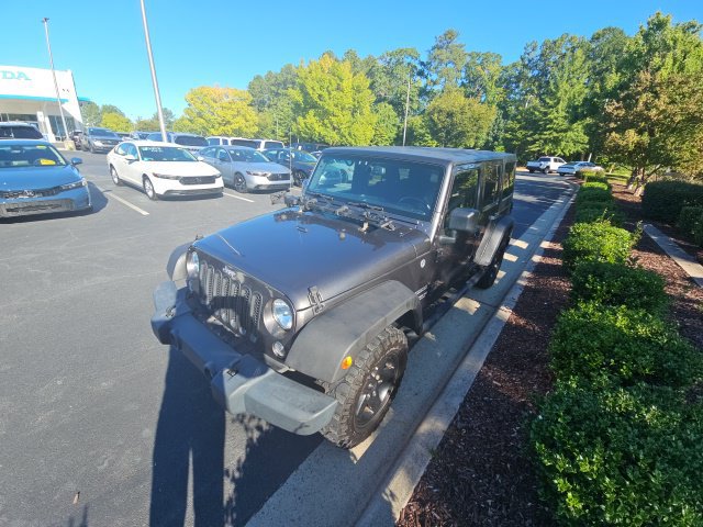 Used 2017 Jeep Wrangler Unlimited Sport w/ Quick Order Package 24S AWD/4WD image 3