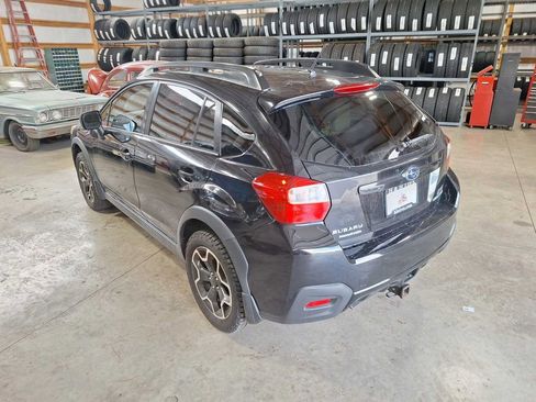 Used 2014 Subaru Crosstrek 2.0i Premium AWD/4WD image 6
