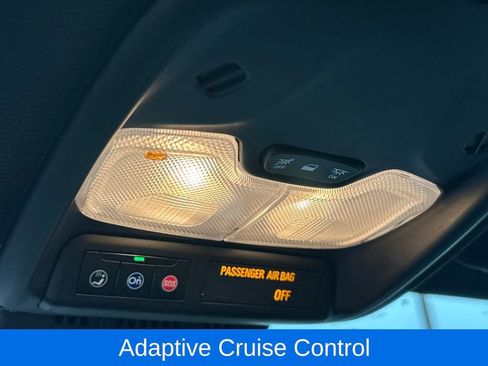 Used 2024 Chevrolet Colorado ZR2 w/ Technology Package image 25