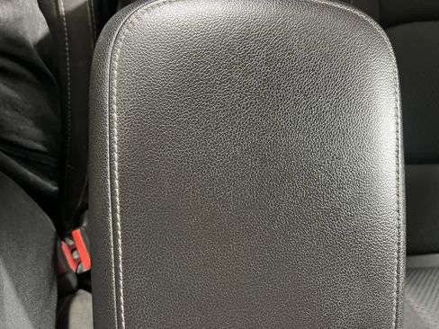 Used 2022 Chevrolet Colorado LT w/ Fleet Safety Package image 22