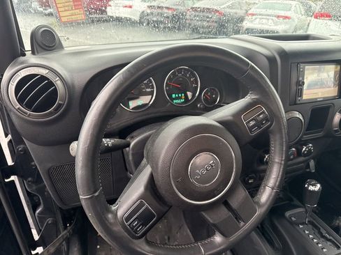 Used 2011 Jeep Wrangler Sport image 17