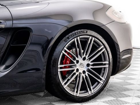 Certified 2015 Porsche Cayman GTS image 33