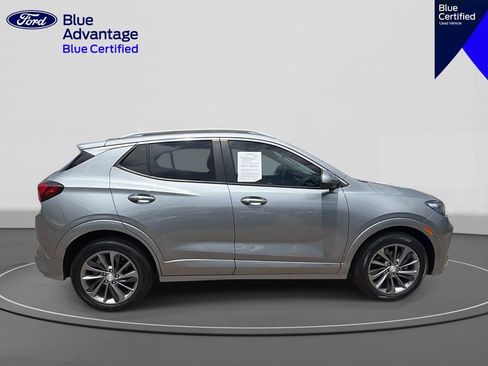 Used 2023 Buick Encore GX Select w/ Sport Touring Package FWD image 5