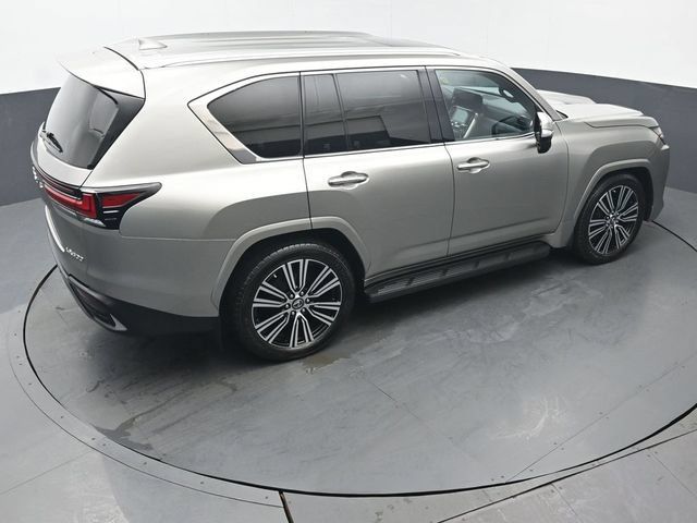 Used 2023 Lexus LX 600 4WD w/ Luxury Package image 49