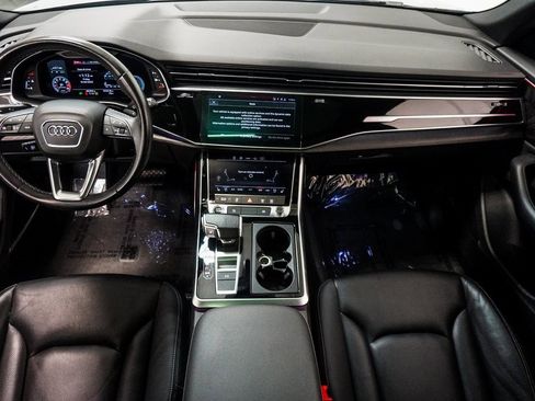 Used 2021 Audi Q8 Premium Plus image 14