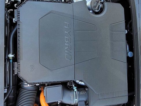 New 2025 Hyundai Elantra SEL image 22