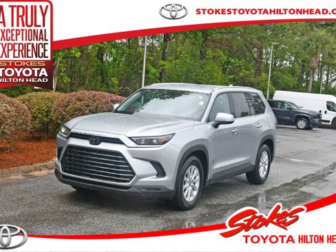 Certified 2025 Toyota Grand Highlander FWD image 1