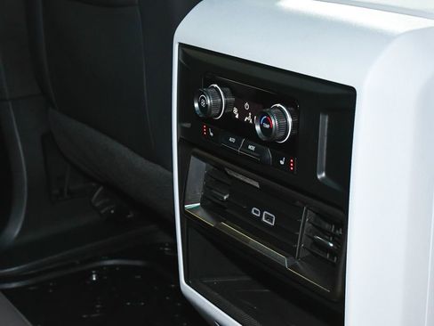 Used 2024 GMC Hummer EV 3X AWD/4WD image 49