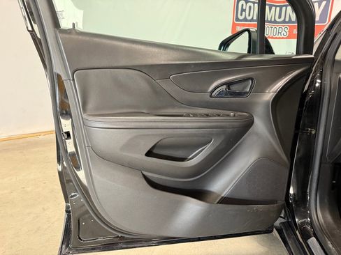Used 2018 Buick Encore FWD image 16