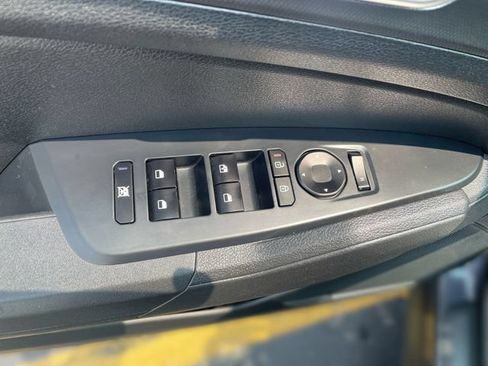Used 2026 Kia Sportage LX FWD image 15